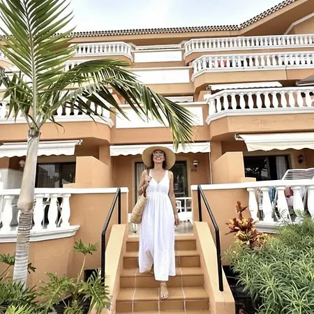 Heated Pool Royal Gardens By Deihu Experiences Playa de las Americas (Tenerife)