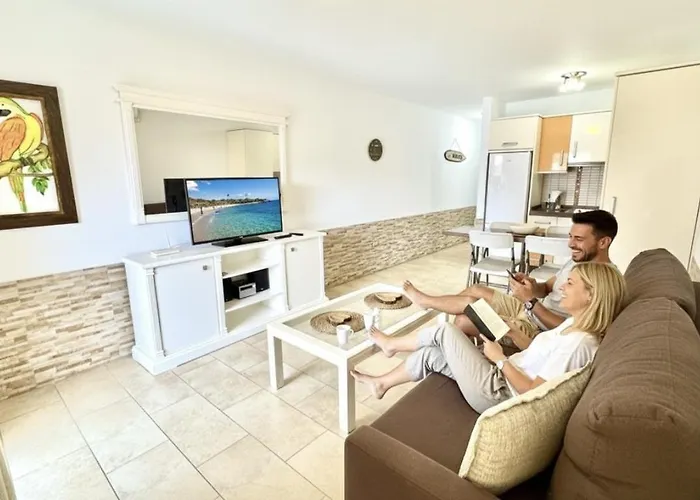 Heated Pool Royal Gardens By Deihu Experiences Apartman Playa de las Américas