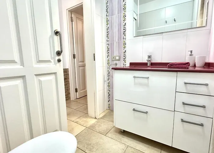 Heated Pool Royal Gardens By Deihu Experiences Apartman