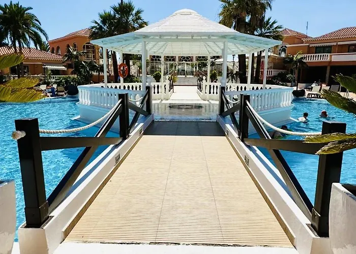 Heated Pool Royal Gardens By Deihu Experiences Playa de las Américas